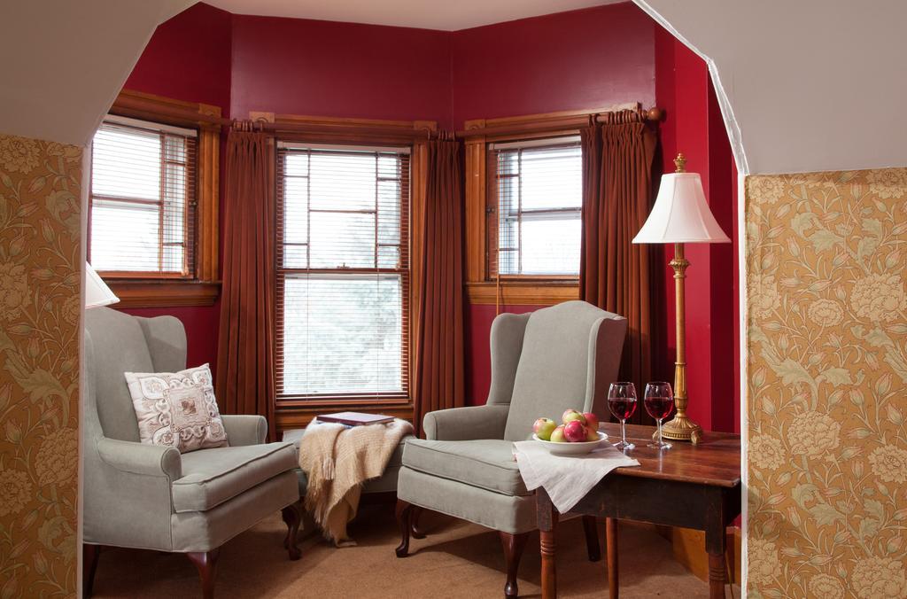 Lang House On Main Street Bed & Breakfast Burlington Kültér fotó